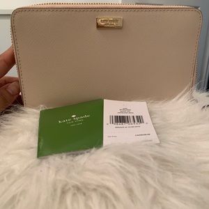 Kate Spade |  Laurel Way Blush Leather Wallet